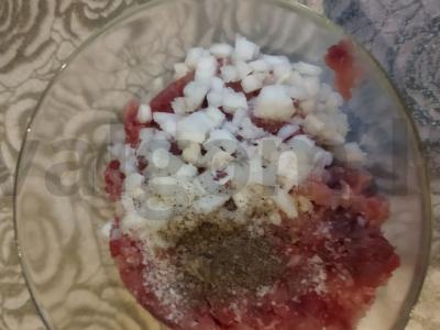 Namų čeburekai iš mielinės tešlos Žingsnis 2