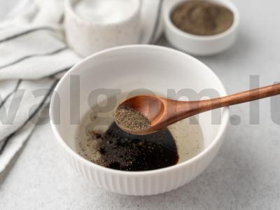 Bento dėžutė su sumuštiniu ir salotomis Žingsnis 4