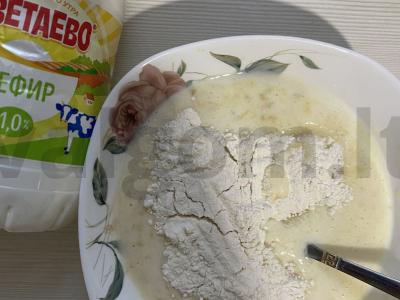 Švelnūs bananų blynai Žingsnis 4