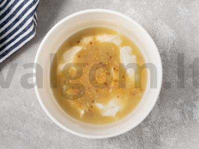 Burgerių padažas su marinuotais agurkais ir svogūnais Žingsnis 2