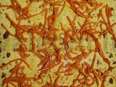 Švelnus ritinys su krabų lazdelėmis Žingsnis 6