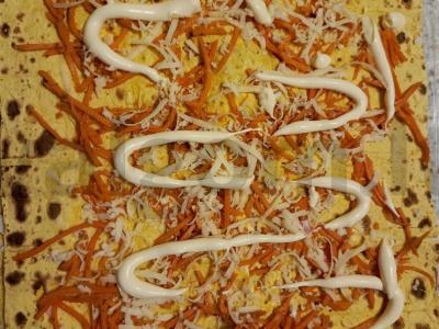 Švelnus ritinys su krabų lazdelėmis Žingsnis 7