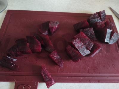 Krienų padažas su burokėliais ir citrinos sultimis Žingsnis 1