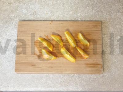 Vaisių salotas su jogurtu ir cukraus pudra Žingsnis 1