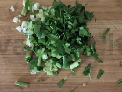 Salotos su bulvėmis, agurkais ir marinuotais šampinjonais Žingsnis 4