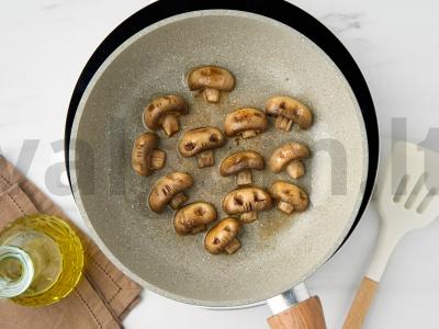 Grybų pasta su kaukėmis Žingsnis 3