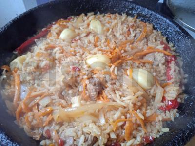 Plovas su jautiena, čili pipirais, barbaru ir česnaku Žingsnis 8