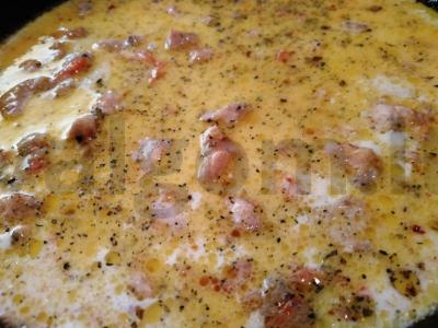 Vištienos krūtinėlė pieno padaže su chmeli-suneli Žingsnis 5