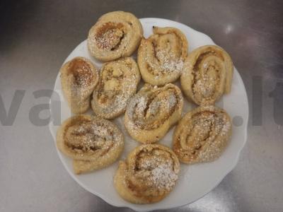 Sūrio „Vyniotiniai“ sausainiai pagrindine nuotrauka