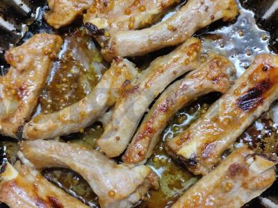 Kepti kiaulienos šonkauliai saldžiarūgščiame marinate Žingsnis 4