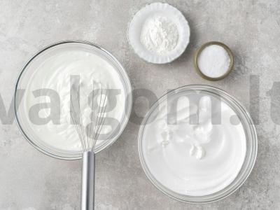 Jogurtinis tortas su vyšniomis Žingsnis 4