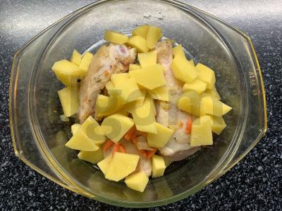 Vištienos šlaunelė su daržovėmis Žingsnis 6