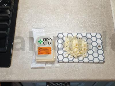 Anties krūtinėlės troškinys su daržovėmis ir sūriu Žingsnis 6