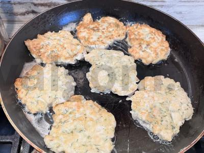 Smulkintos vištienos kotletai per 25 minutes Žingsnis 4