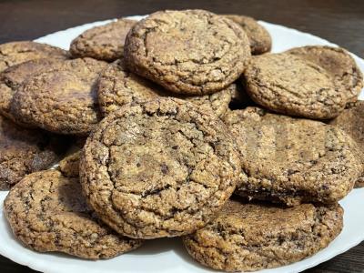 Sausainiai su kartoku šokoladu pagrindine nuotrauka