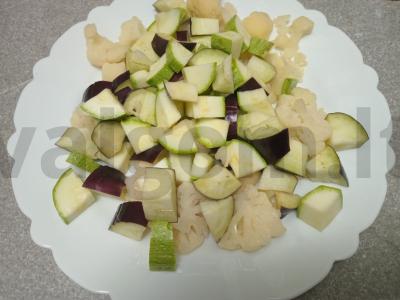 Keptų daržovių salotos su pomidorų padažu Žingsnis 3