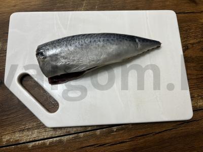 Skumbrė, kepta su citrina ir krapais folijoje Žingsnis 3