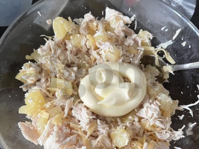 Salotas „Havajai“ su ananasu ir vištiena Žingsnis 7