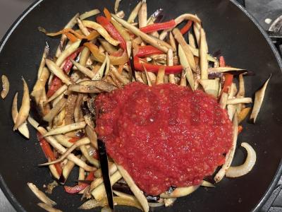 Baklažanai su paprikomis ir pupelėmis Žingsnis 5