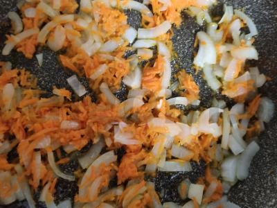 Troškinta kopūstai su dešra Žingsnis 1