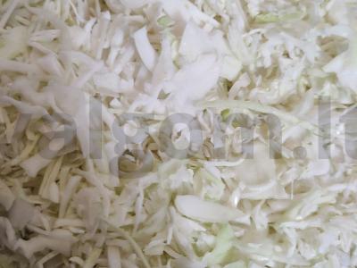 Troškinta kopūstai su dešra Žingsnis 2