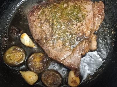 Kvapnus jautienos steikas su Karibų daržovių garnyru Žingsnis 8