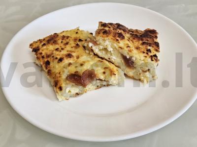 Varškės apkepas su uogų sluoksniu pagrindine nuotrauka