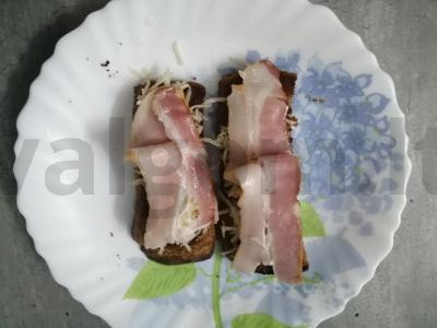 Skrebučiai su bekonu pusryčiams Žingsnis 6