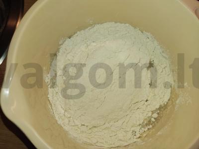 Namų duona Žingsnis 2