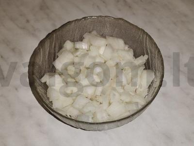 Sluoksniuotas salotas „Skumbrija po kailiu“ Žingsnis 3