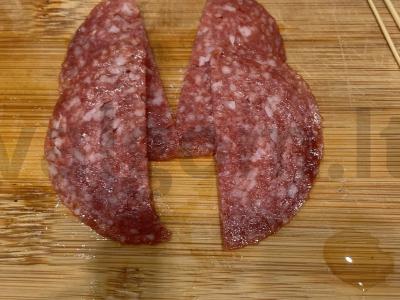 Kanarė „Salami“ su salotomis Žingsnis 1