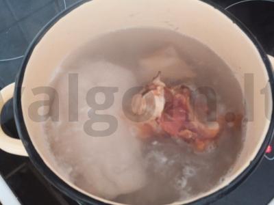 Moliūgų kremas su rūkytais mėsos gaminiais Žingsnis 3