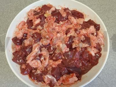 Kepeninė dešra su antis riebalais ir vištienos faršu Žingsnis 6