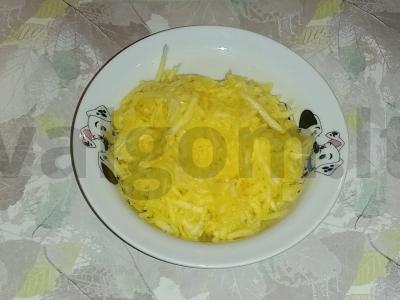 Spagečiai su vištienos filė lečo padaže su cukinija Žingsnis 2