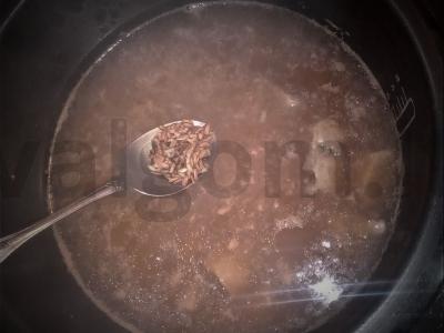 Raudonasis ryžiai su mėsa ir grybais Žingsnis 5