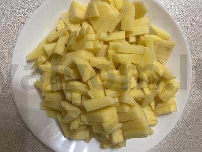 Vištienos krūtinėlės sriuba su konservuotais žirneliais Žingsnis 2