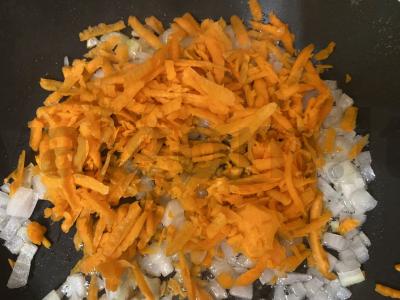 Vištienos krūtinėlės sriuba su konservuotais žirneliais Žingsnis 6