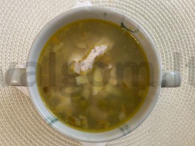 Vištienos krūtinėlės sriuba su konservuotais žirneliais Žingsnis 9