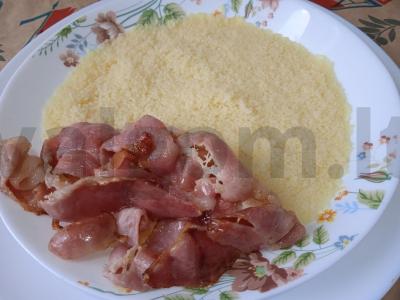 Kuskuso, bekono ir daržovių dubuo Žingsnis 4