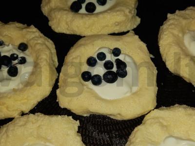 Varškės vafliai su miško mėlynėmis Žingsnis 7