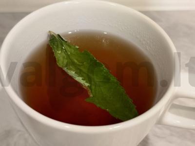 Vitamininis ivan-čiai laikotarpiui peršalimo pagrindine nuotrauka