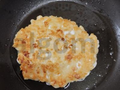 Baltymų paplotėlis su avinžirnių miltais Žingsnis 5