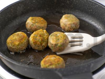 Žuvies ir daržovių kotletai Žingsnis 4