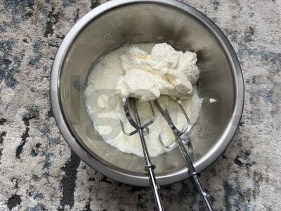 Švelnus užvirintas kremas su kondensuotu pienu Žingsnis 7