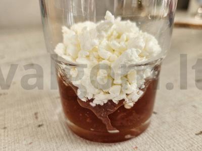 Varškės ir medaus trifle desertui Žingsnis 1