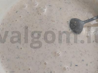 Žiedinė kopūstai, kepti grietinėje Žingsnis 5