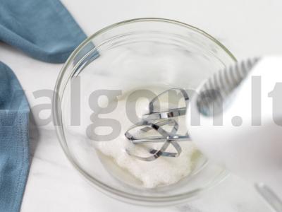 Ledai iš pieno ir kiaušinių Žingsnis 8