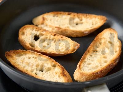 Brusketa su šonine Žingsnis 1