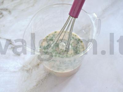 Kotletai pomidorų-majonezo padaže orkaitėje Žingsnis 2