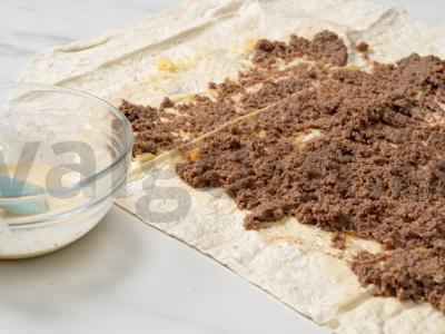 Karštas ritinys su faršu ir sūriu Žingsnis 8